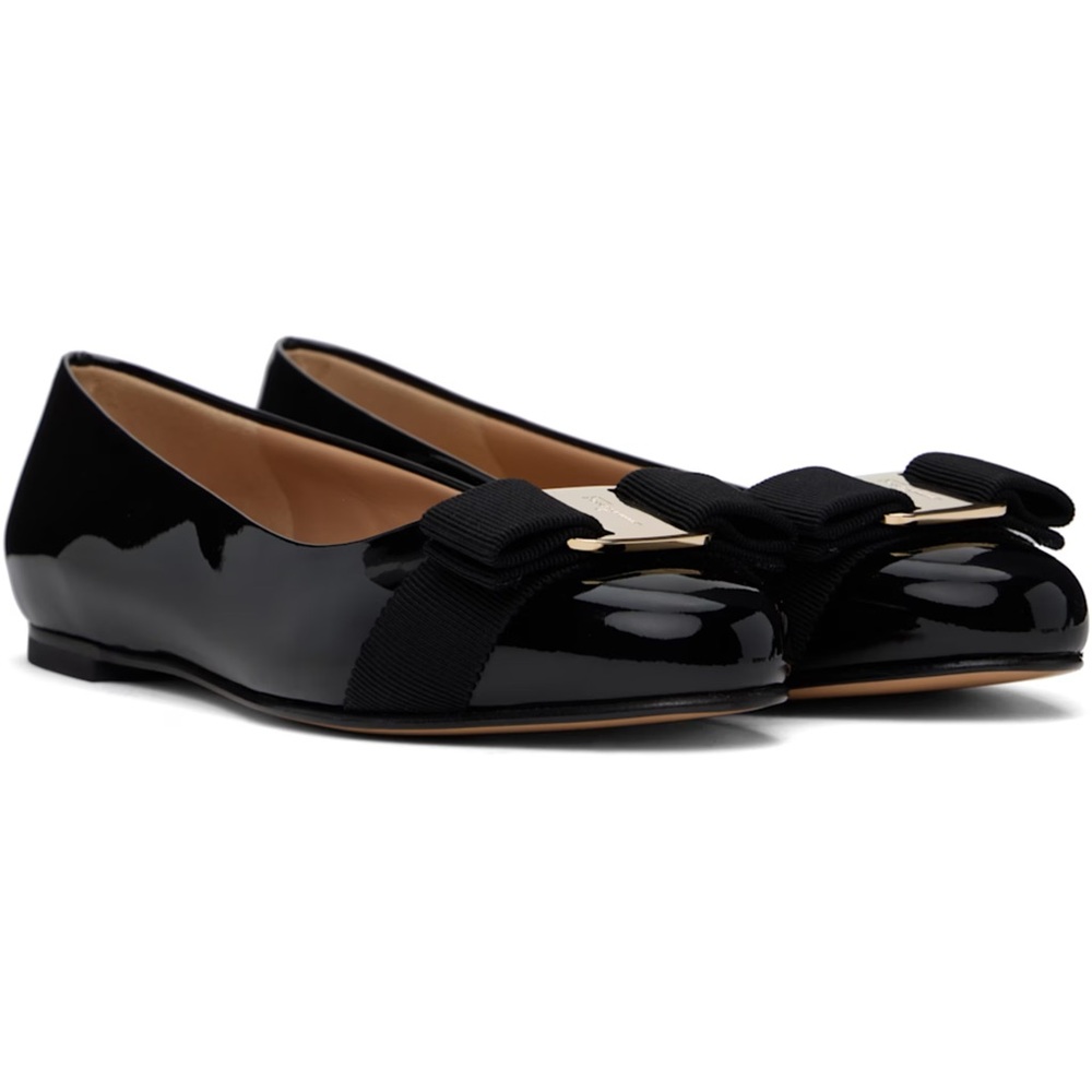 Ferragamo Varina bow-embellished patent-leather ballet flats sz 7.5